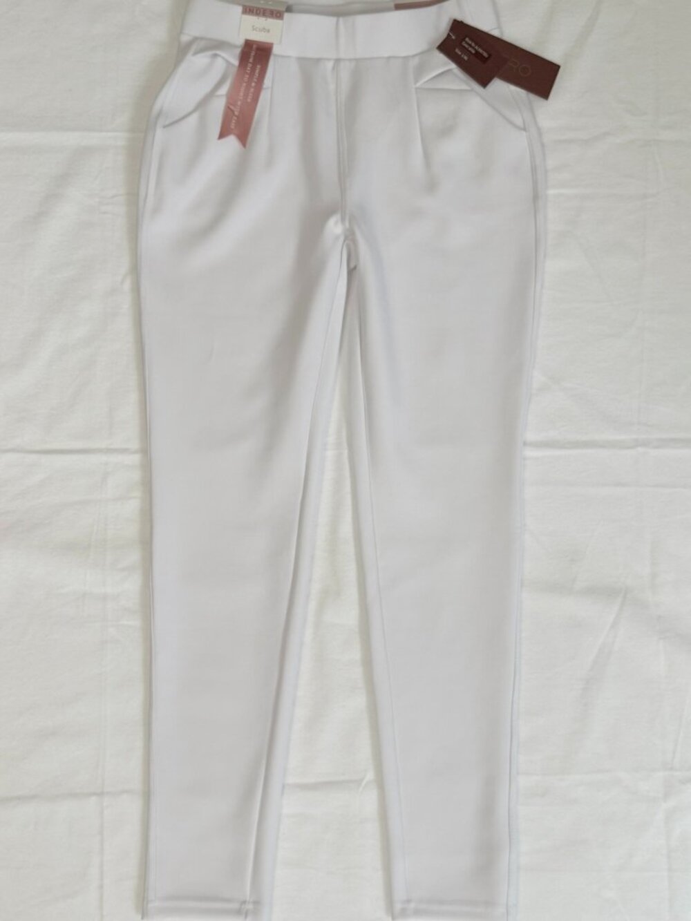 INDERO White Scuba Pull-On Pants L/XL Stretch Slim Career NWT